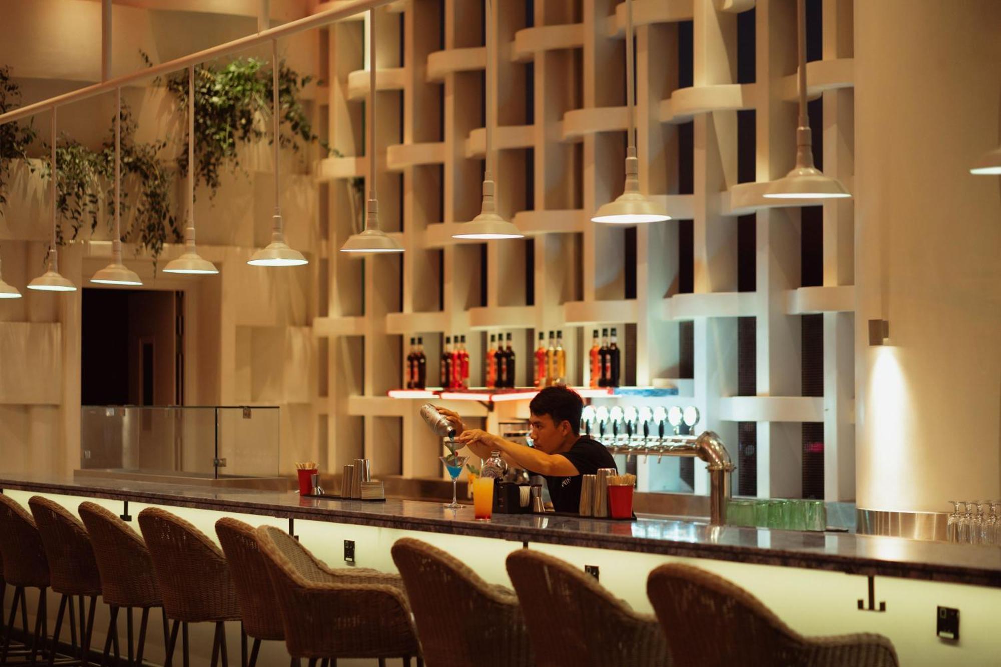 Wink Hotel Tuy Hoa Beach - 24Hrs Stay & Rooftop Pool Bar المظهر الخارجي الصورة