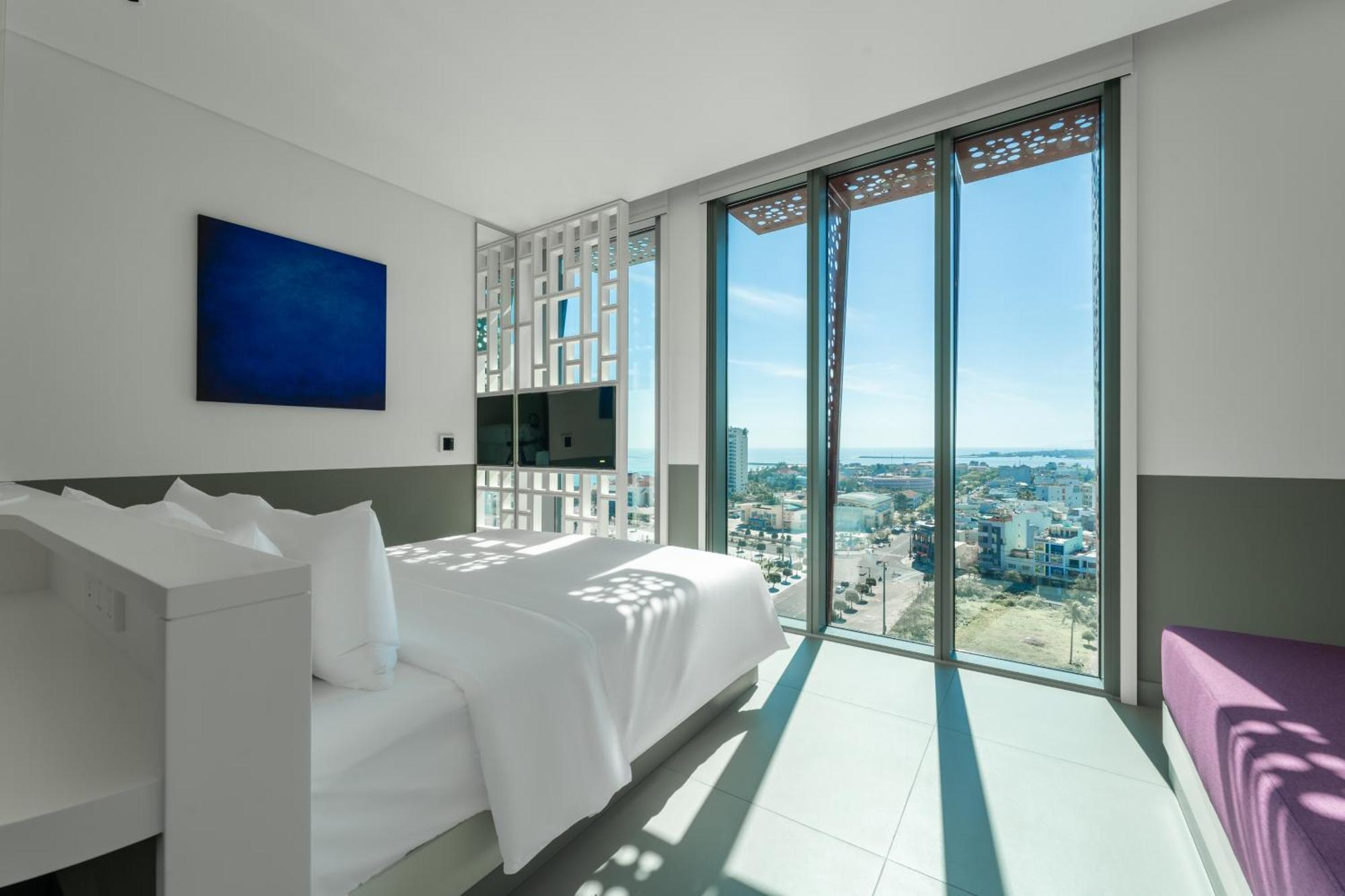 Wink Hotel Tuy Hoa Beach - 24Hrs Stay & Rooftop Pool Bar المظهر الخارجي الصورة